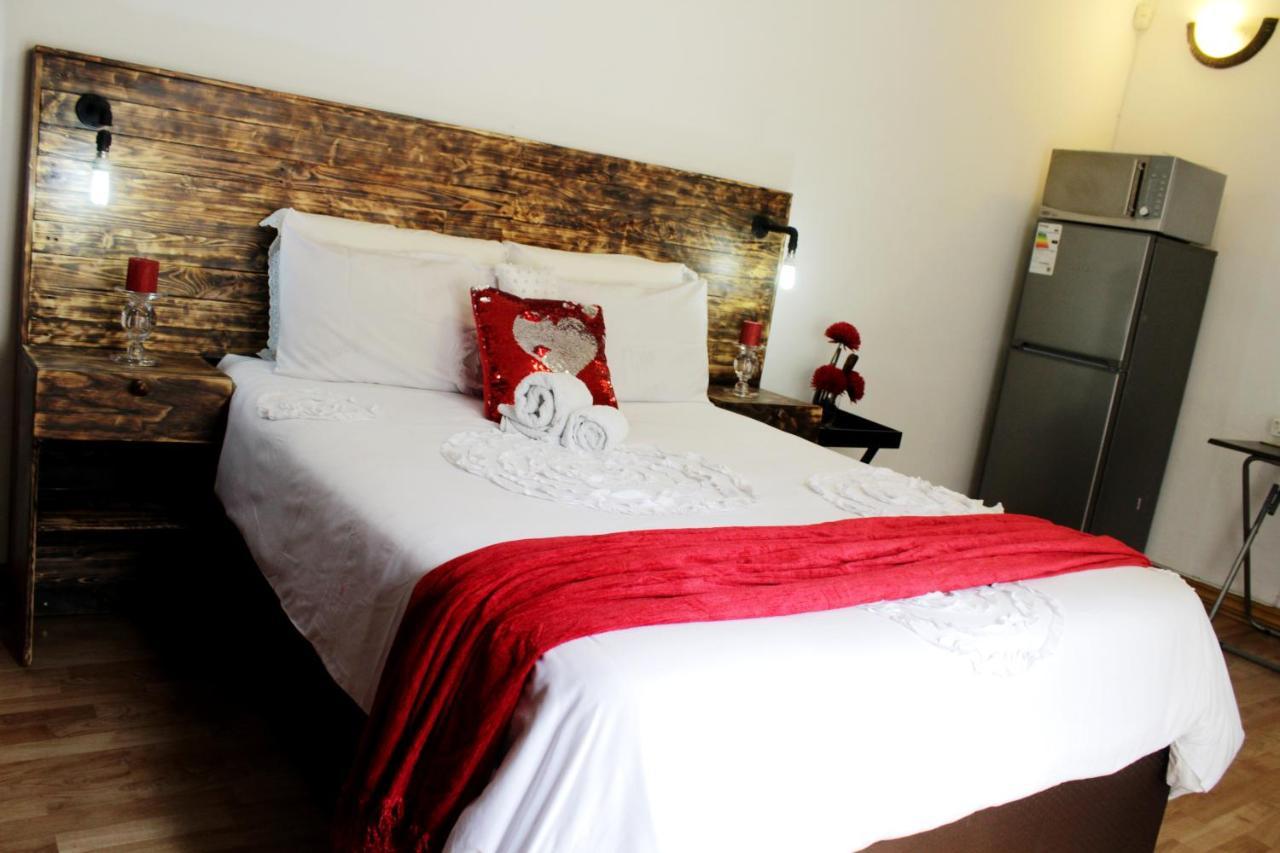 Midrand Bed And Breakfast Bagian luar foto
