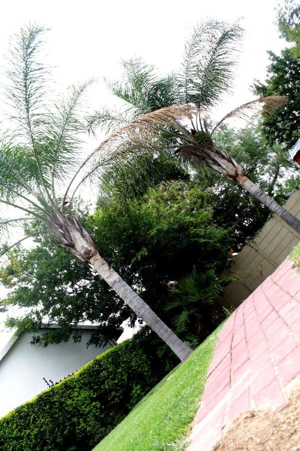 Midrand Bed And Breakfast Bagian luar foto
